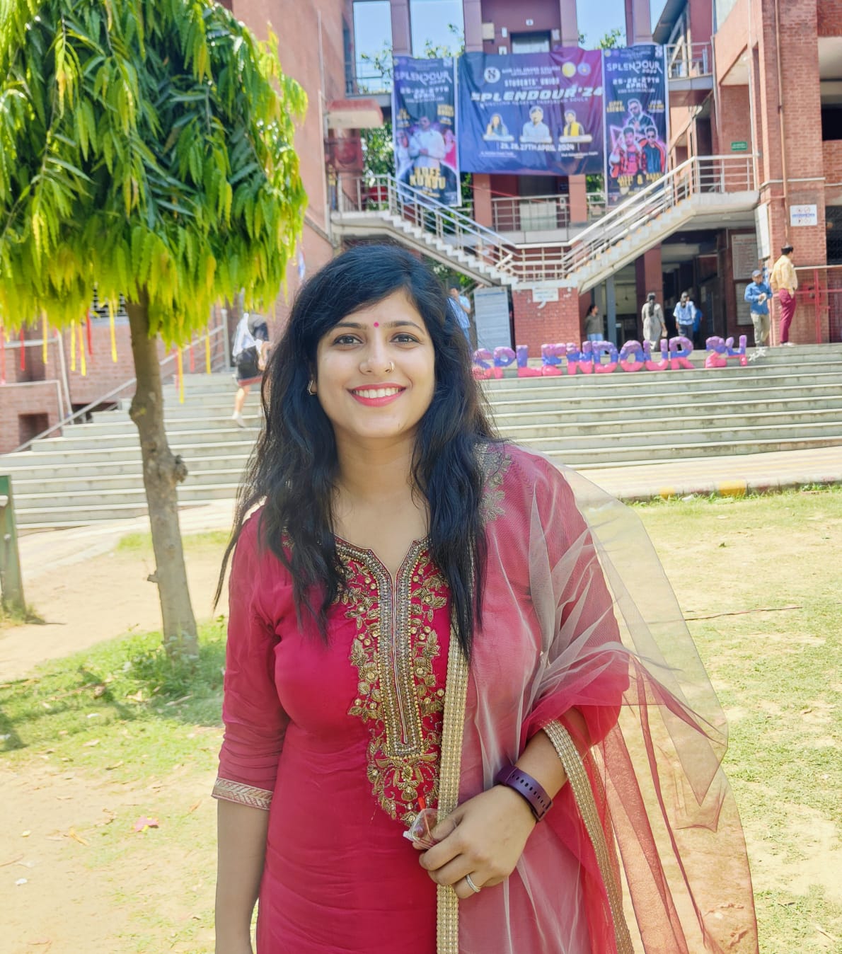  Manisha Wadhwa
